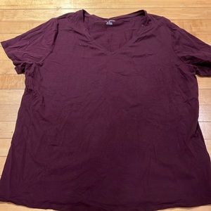 Amazon essentials T-shirt